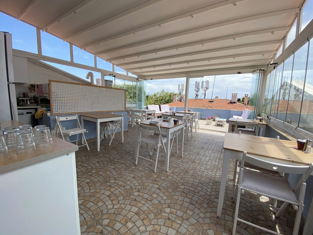 Alicante Hotel 34/48