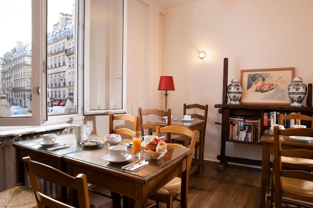 HOTEL LONDRES SAINT HONORE 32/38