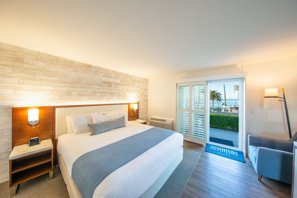 SeaCrest Oceanfront Hotel 19/70