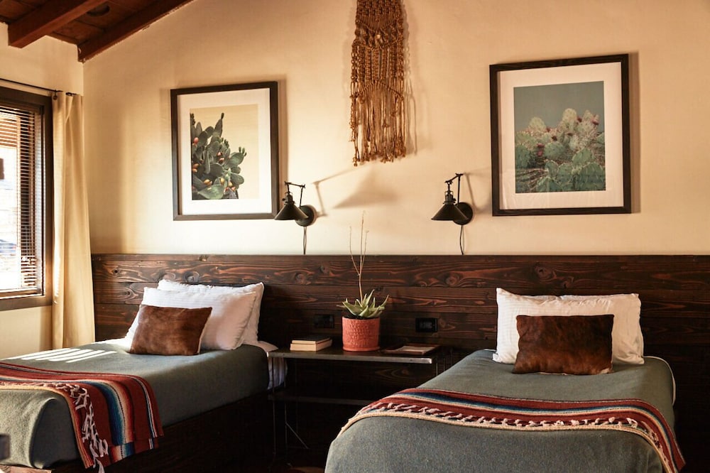 Pioneertown Motel 23/53