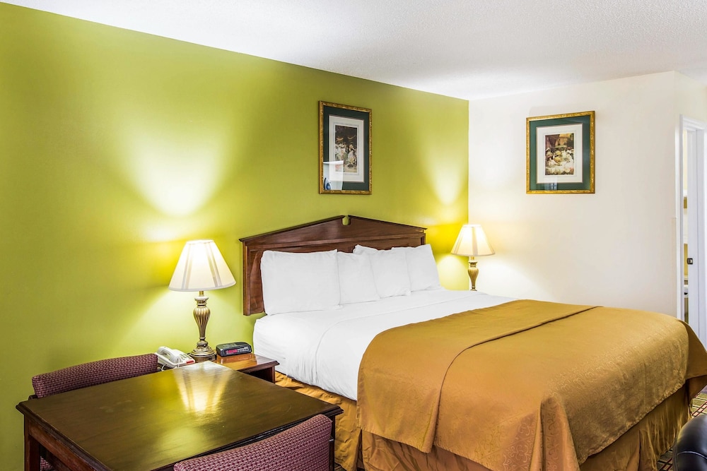 Quality Inn Eastman 14/43