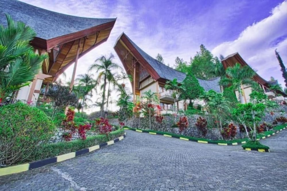 Sahid Toraja 7/35