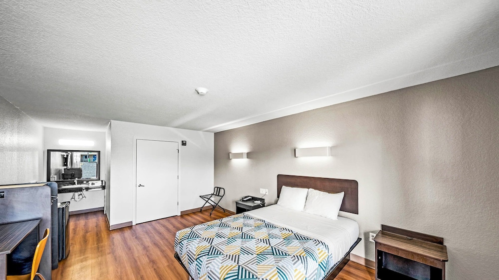 Motel6 Moultrie, GA 17/62
