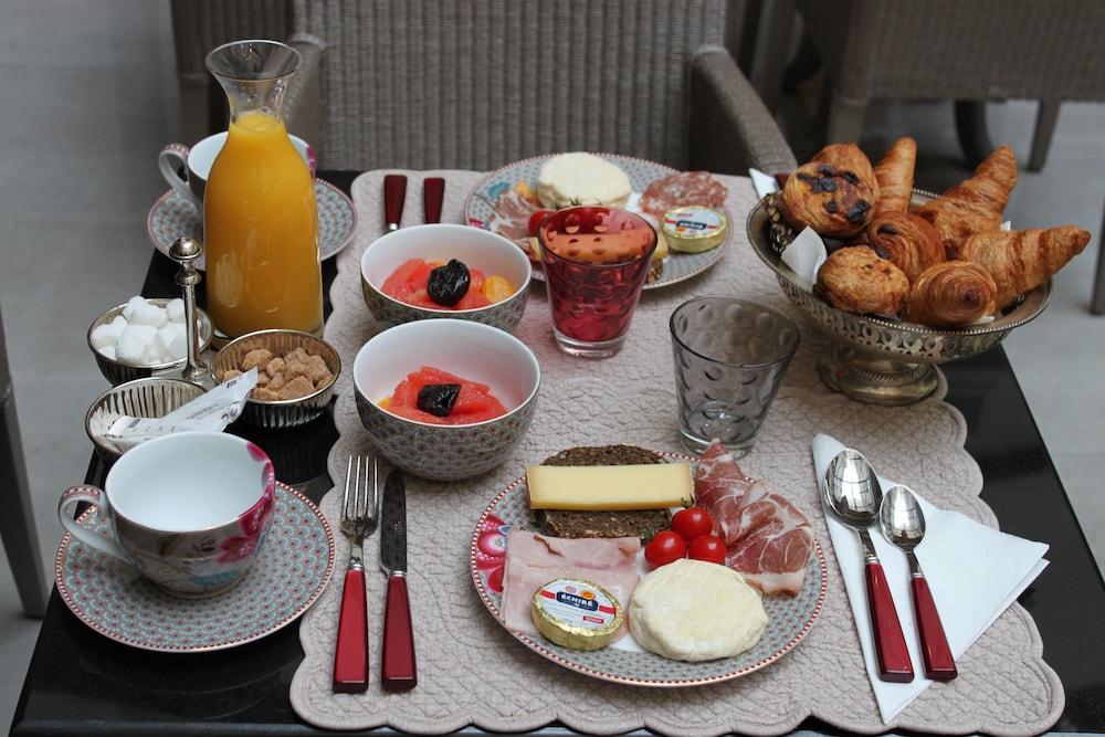 My Home In Paris Hotel 33/37