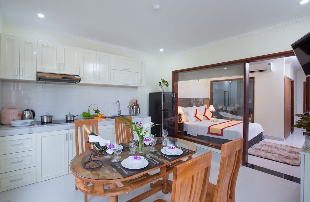 Elwood Premier Resort Phu Quoc 28/30