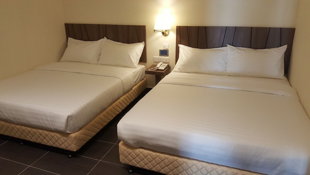 9 Square Hotel - Sri Kembangan 6/38