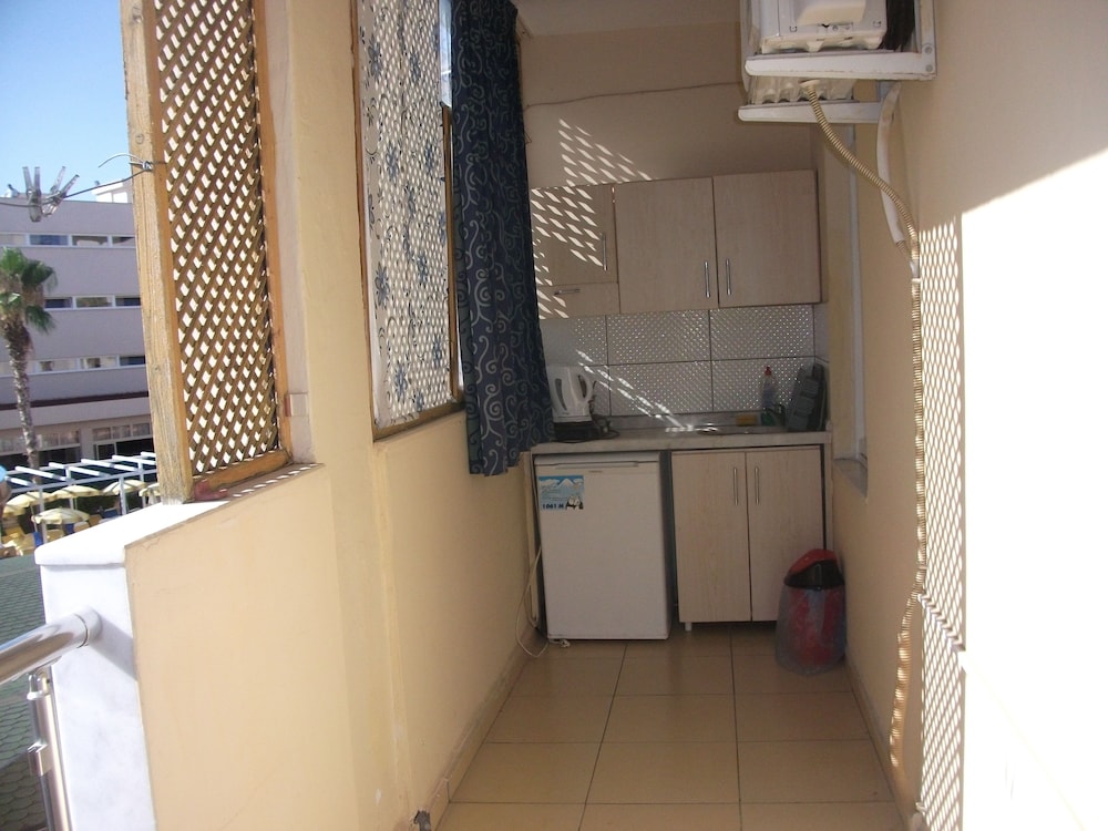 Delphin Apart Hotel 19/72