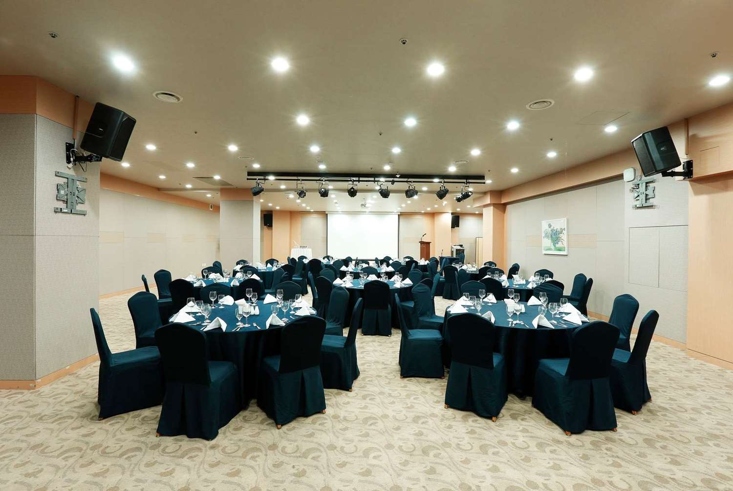 Ramada by Wyndham Seoul Dongdaemun 20/20