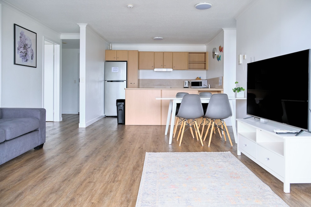 River Plaza Apartments 29/50