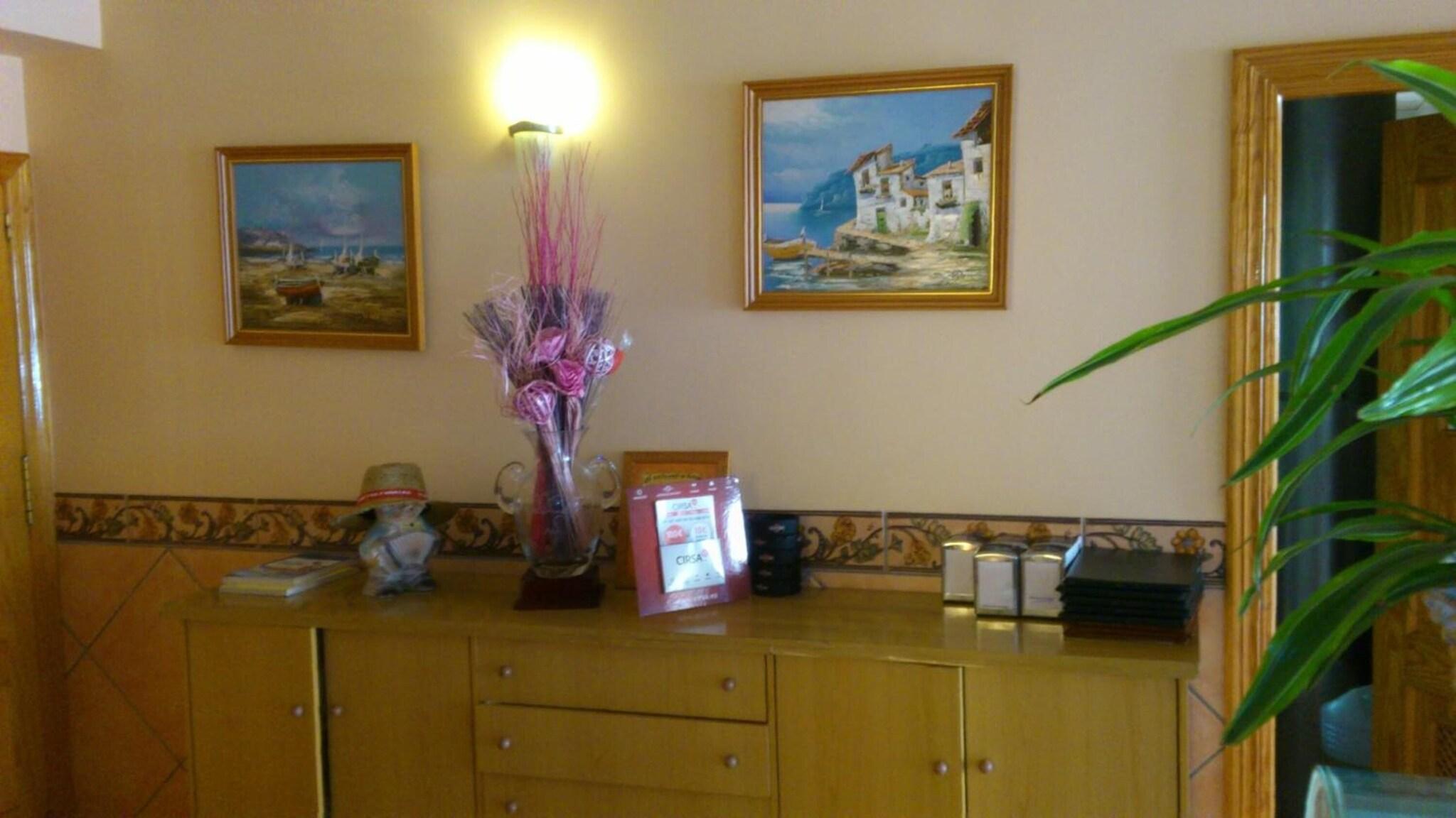 Hotel Paloma 11/59