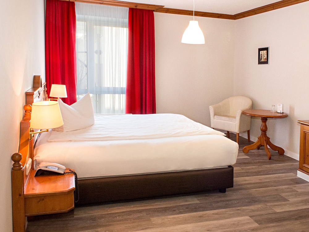 DORMERO HOTEL PLAUEN 18/49