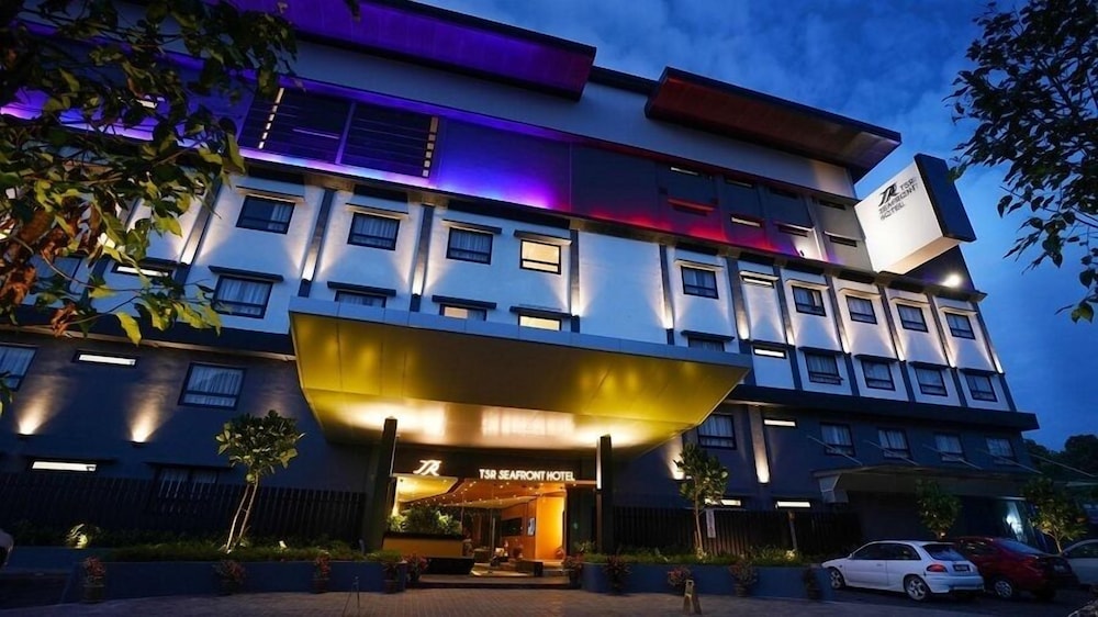 TSR Seafront Hotel 1/32