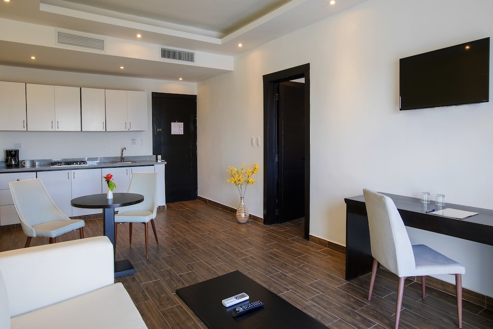 Whalaurban Punta Cana 53/56