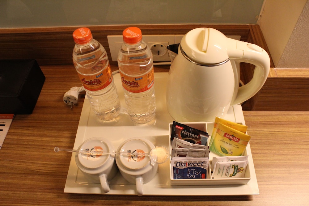 De'rain Hotel Bandung Managed By Dafam photo5