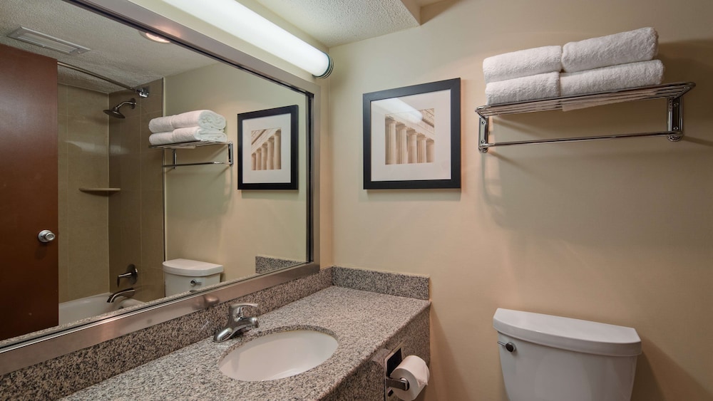 Best Western Capital Beltway Washington Dc 11/38
