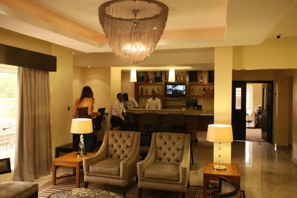 Grand Towers Hotel 42/50