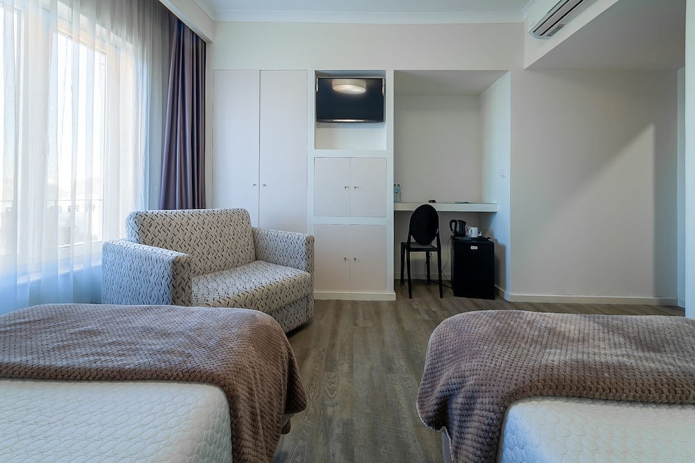 Hotel Porto Mar 27/48