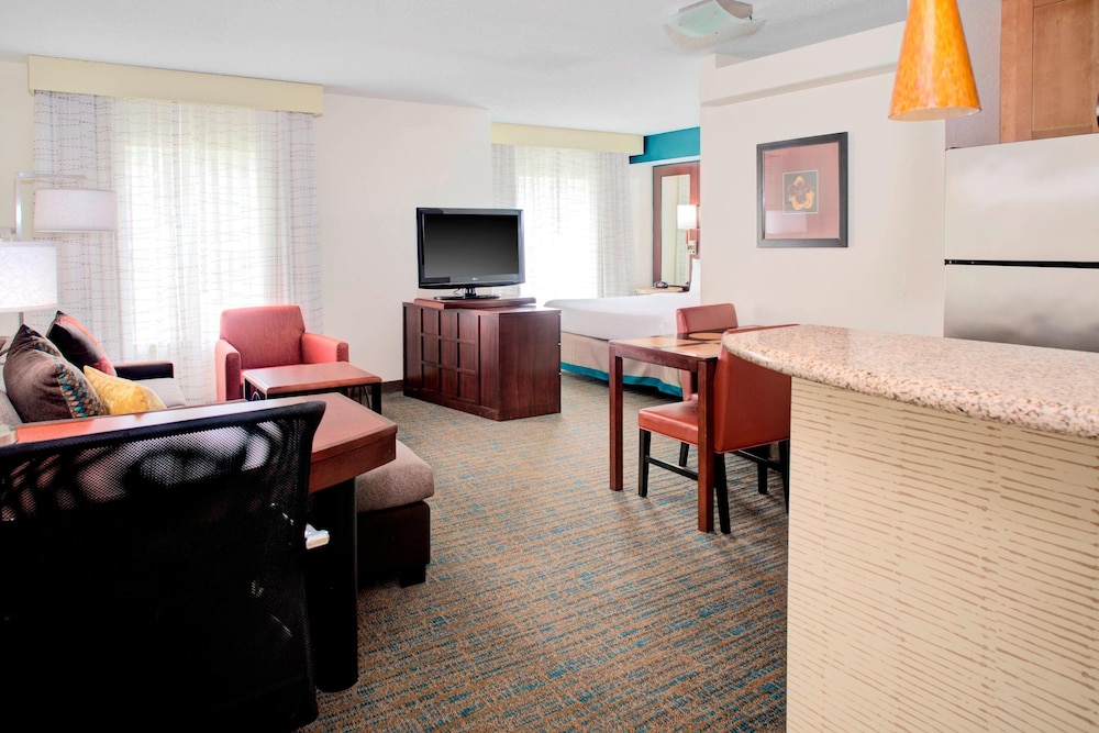 Residence Inn Marriott Chester 18/24