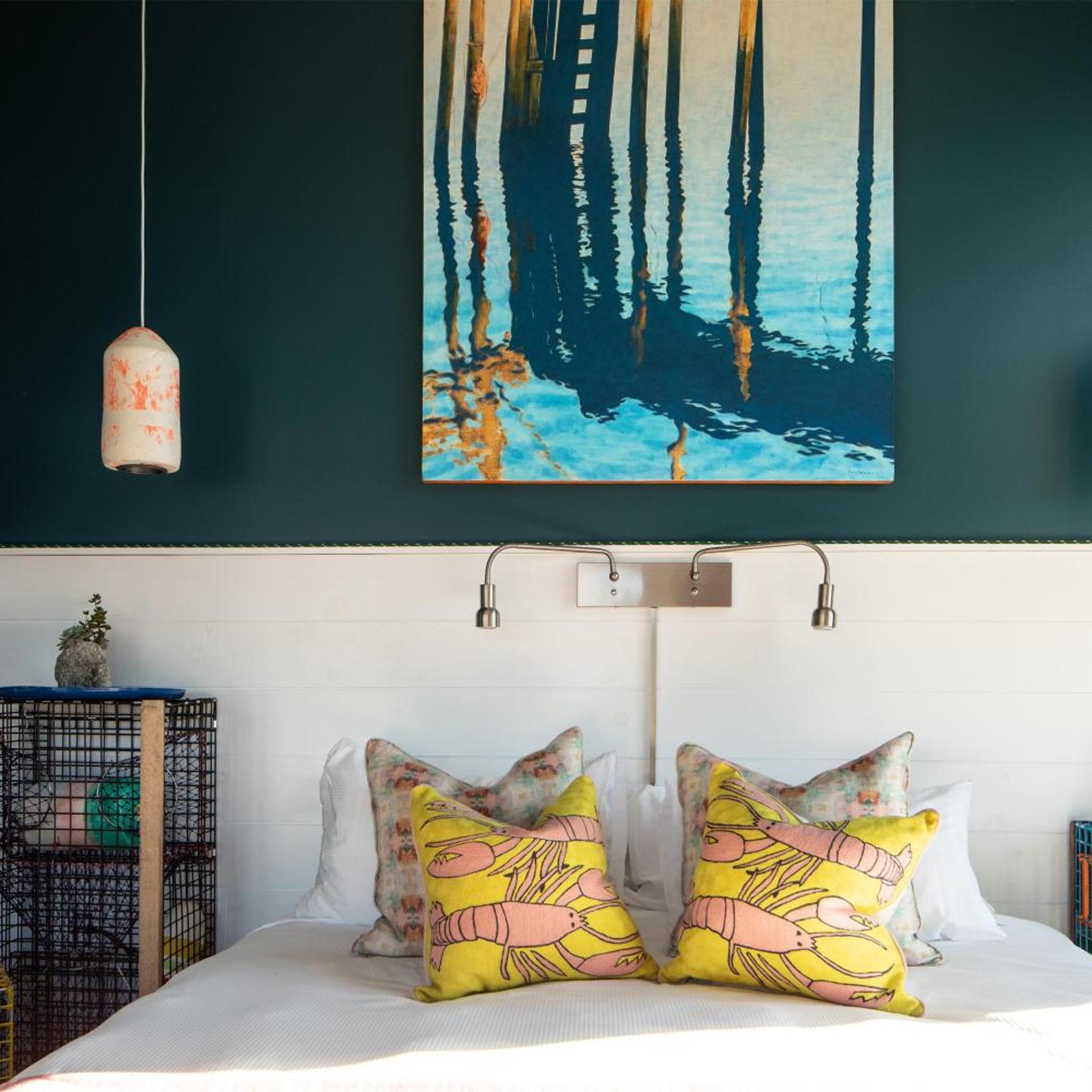 The Boathouse Waterfront Hotel 33/55