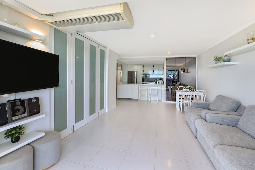Malibu Mooloolaba Apartments 46/76