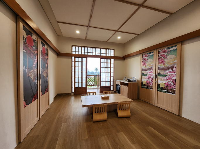 Aki Koe-En Restorant Villa & Cafe 8/11