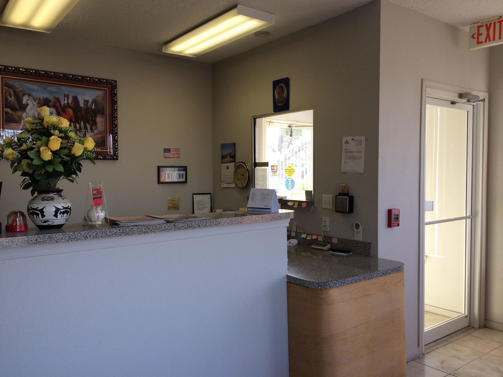 Americas Best Value Inn Arlington 2/18
