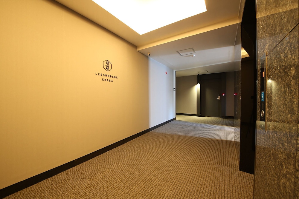 Hotel LeeSunDeok 21/30