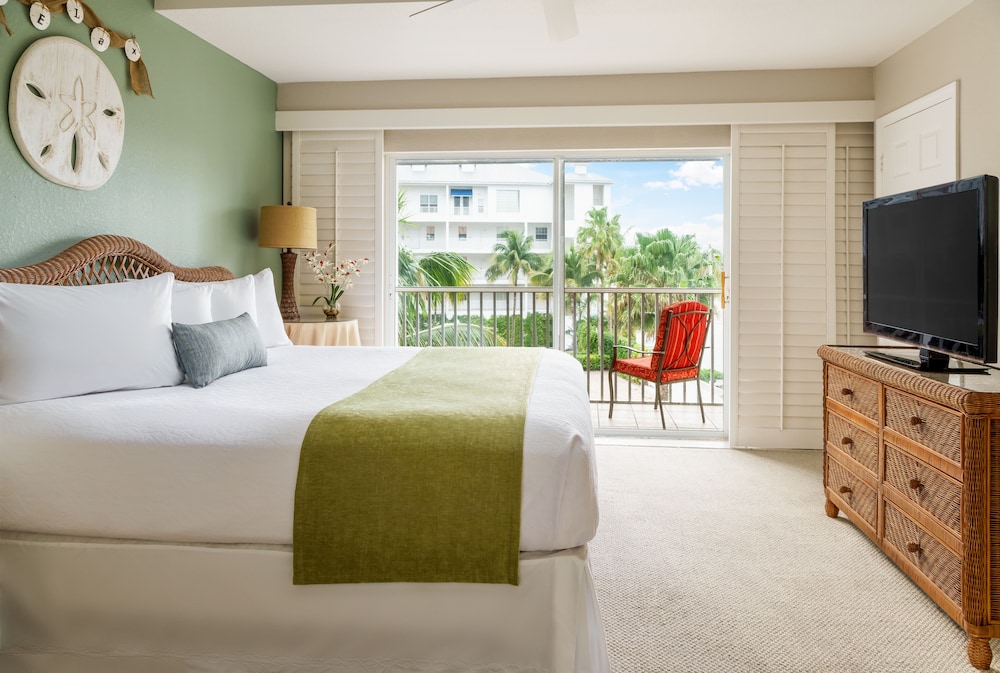 SUITE, ACCESSIBLE