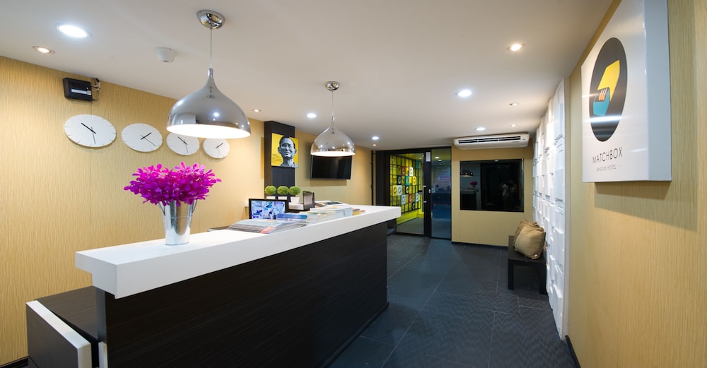 Matchbox Bangkok Hostel 7/30