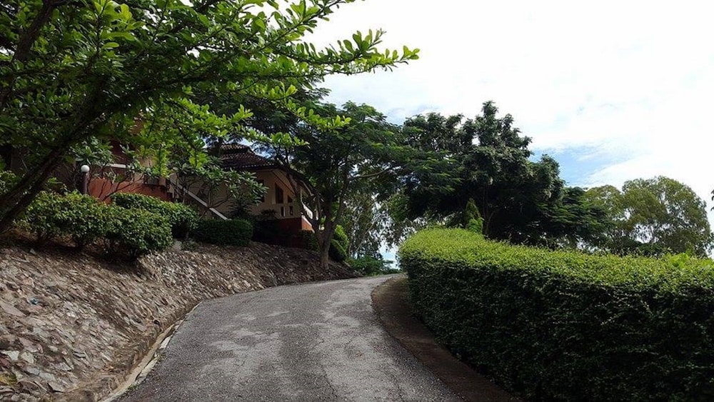 Rimpu Hill Resort 62/67