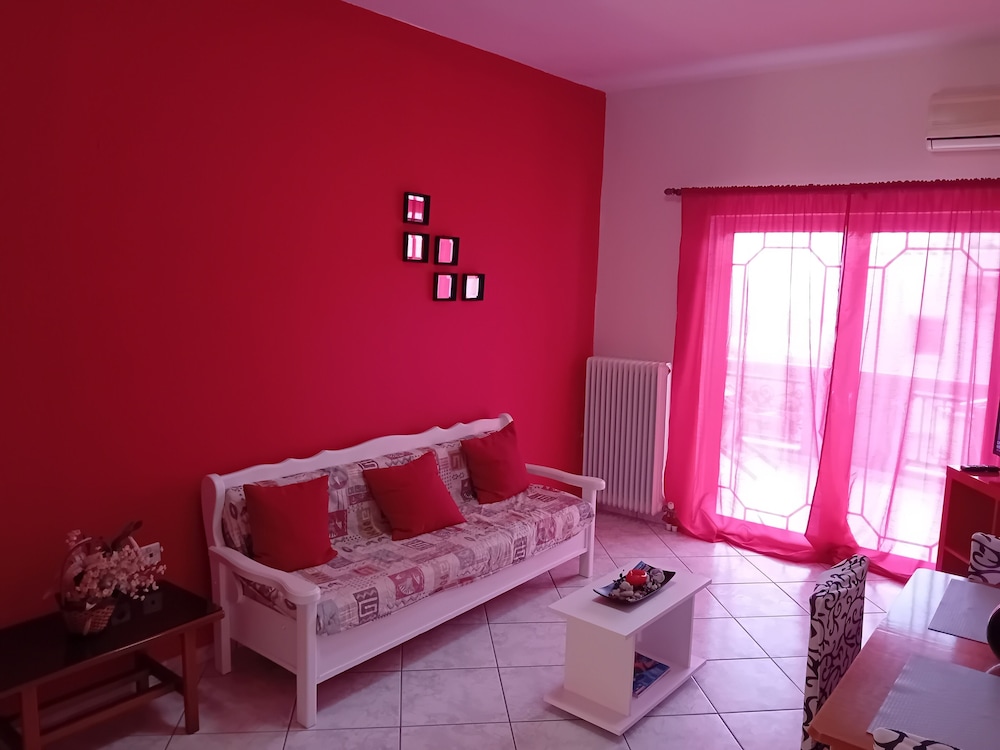 White Villa 26/50