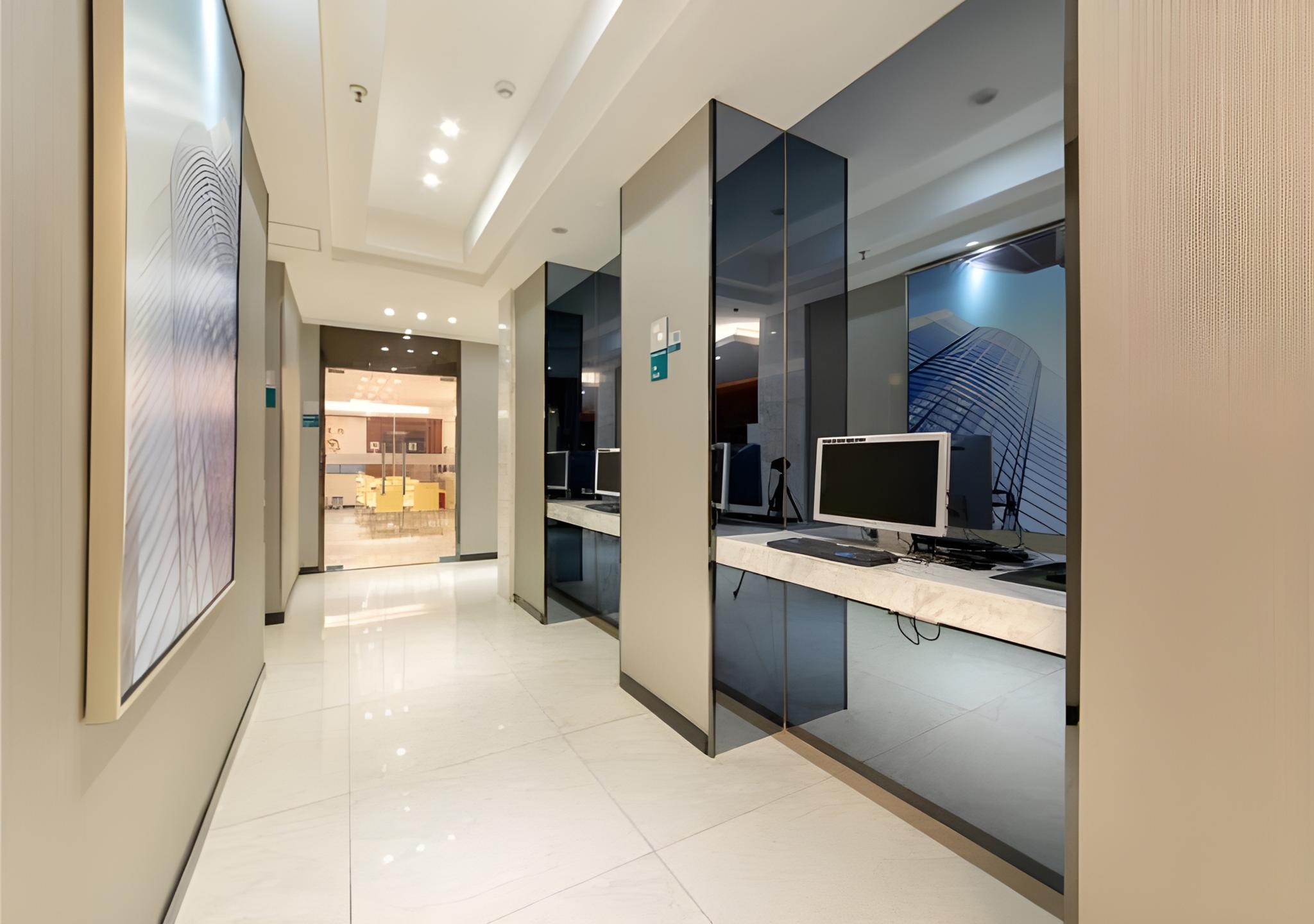 City Convenience Inn Guilin Center Department Store 14/44