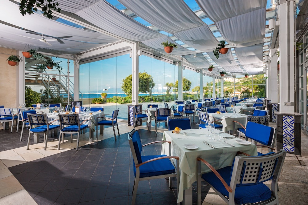 Towers Hotel Stabiae Sorrento Coast 57/70