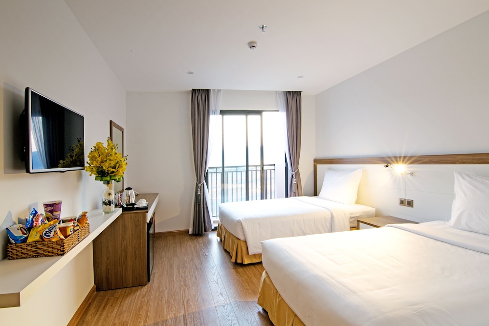 An Vista Hotel 28/75