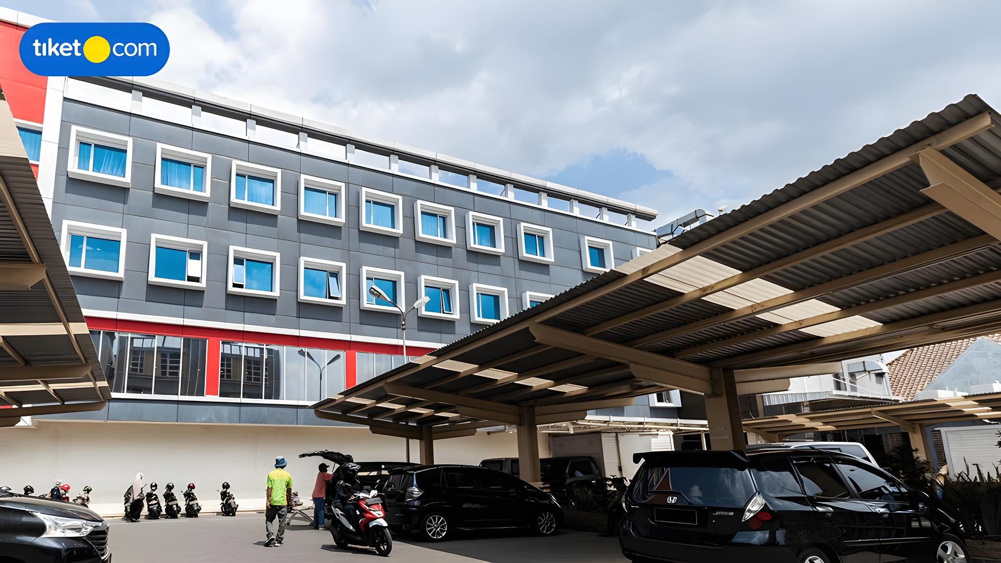 Grand Impression Hotel Medan 2/25