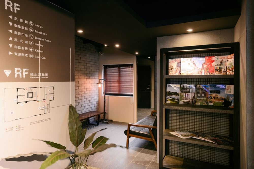 Kiwi Express Hotel-Taichung Station Branch Ii 10/60