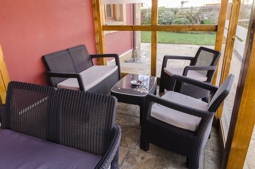 Hotel Palacio Munatones 31/50