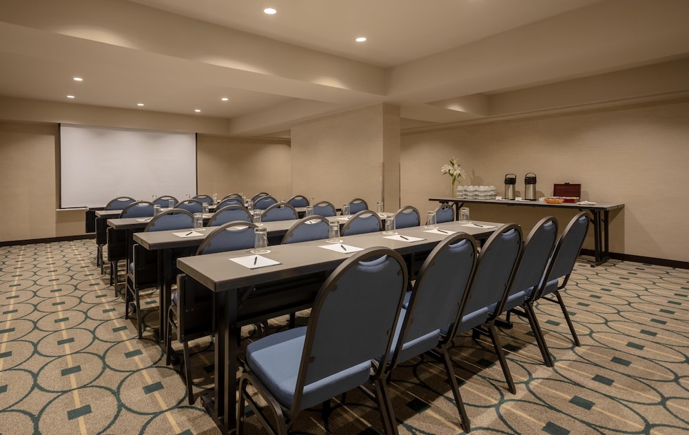 Sonesta Hotel Miraflores 50/57