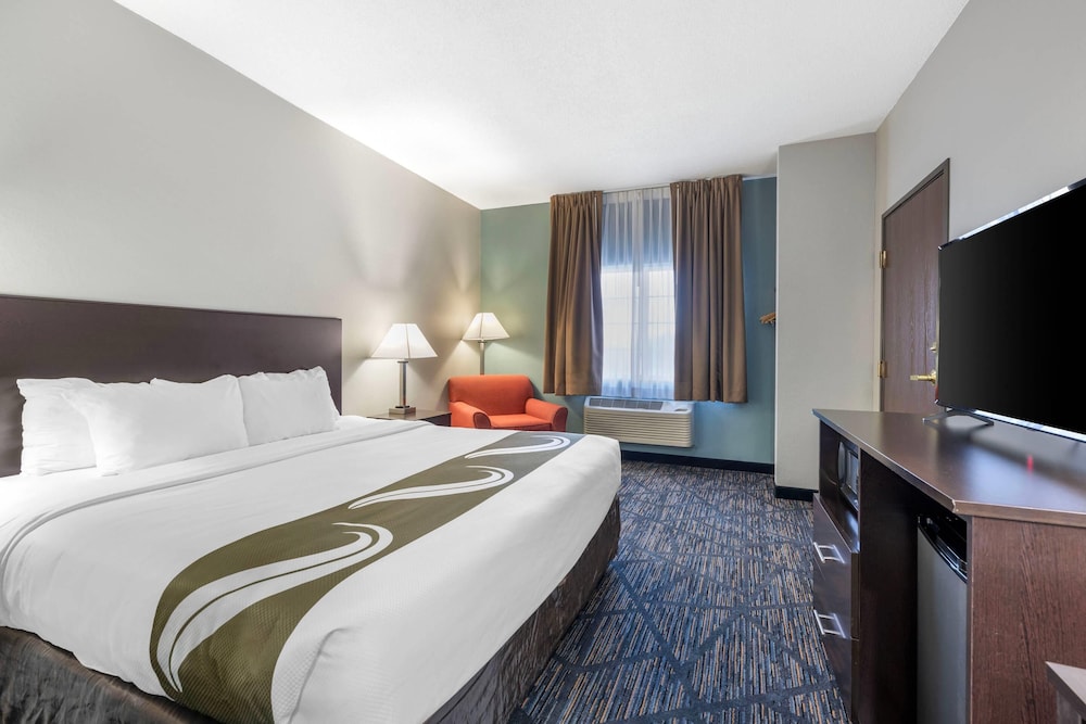 ROOM, KING BED, ACCESSIBLE