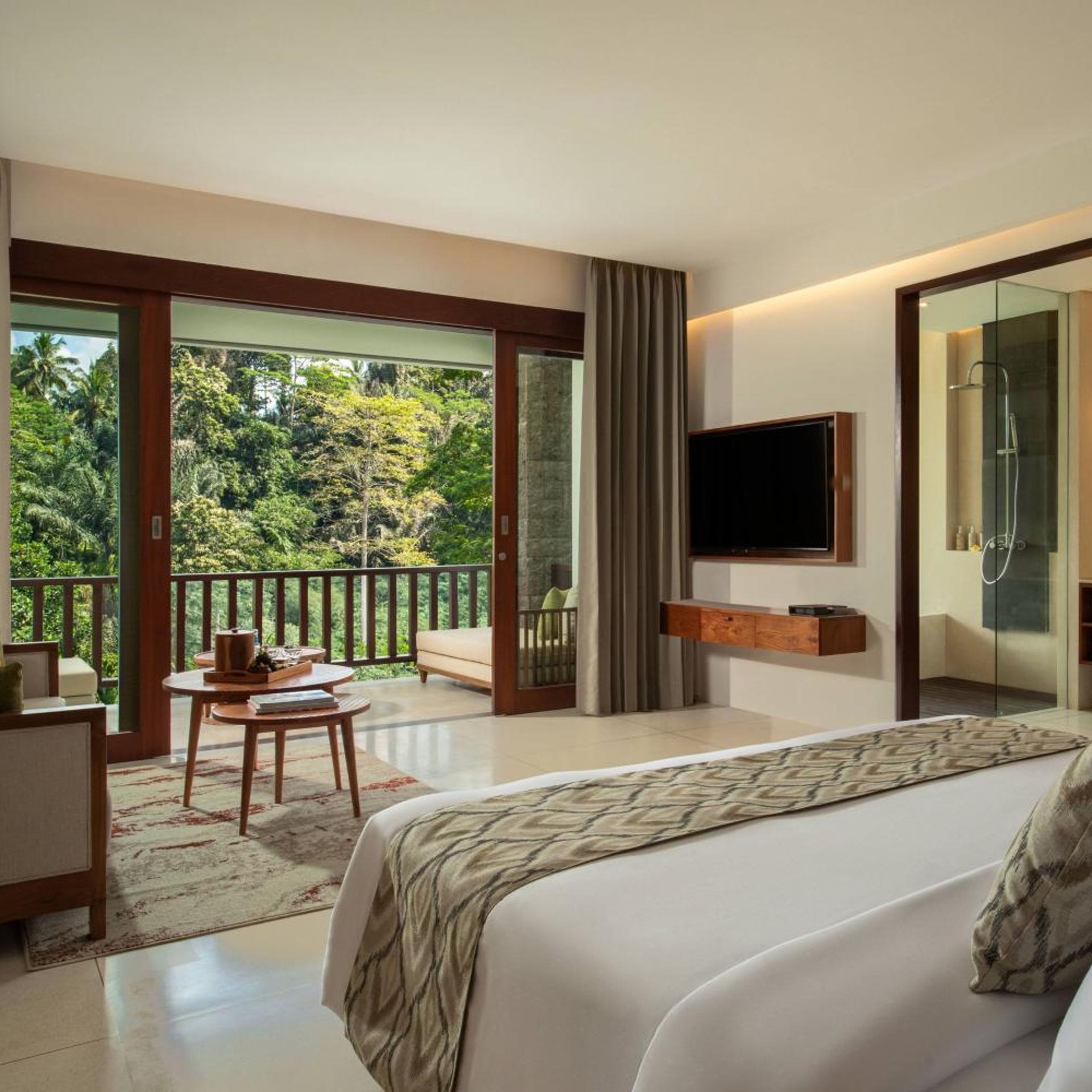 1 Bedroom, Valley, Suite, King Bed, Forest View, Balcony, High Floor