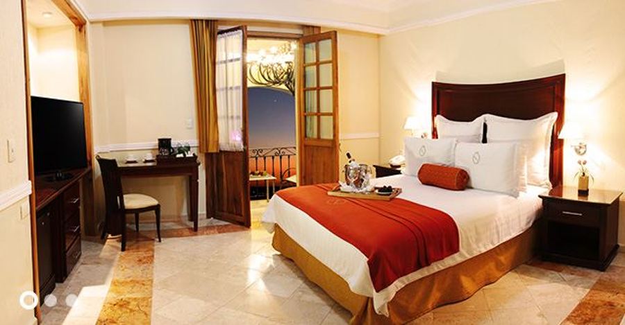 ROOM, SINGLE, QUEEN BED