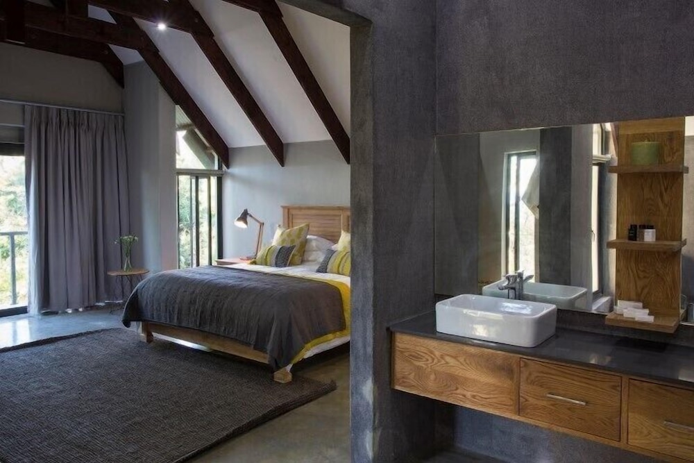 Mount High Luxury Country House 10/37