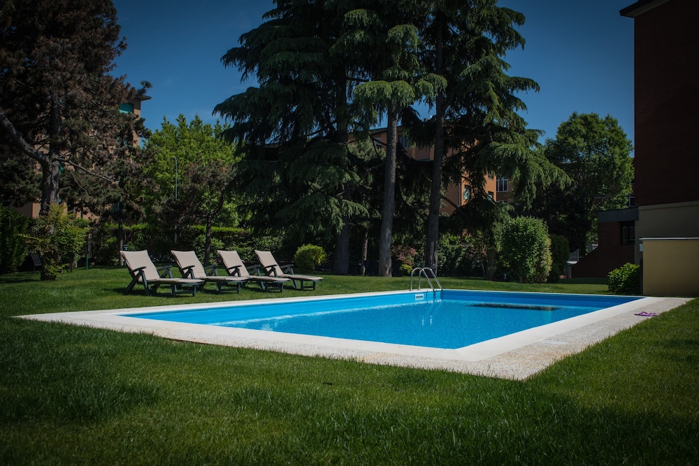 CORVETTO RESIDENCE PORTO DI MARE HOTEL 19/38