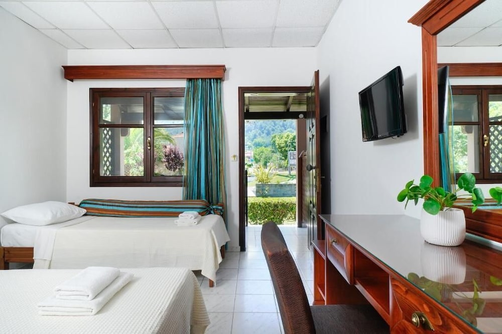 Kamelia Hotel 20/50
