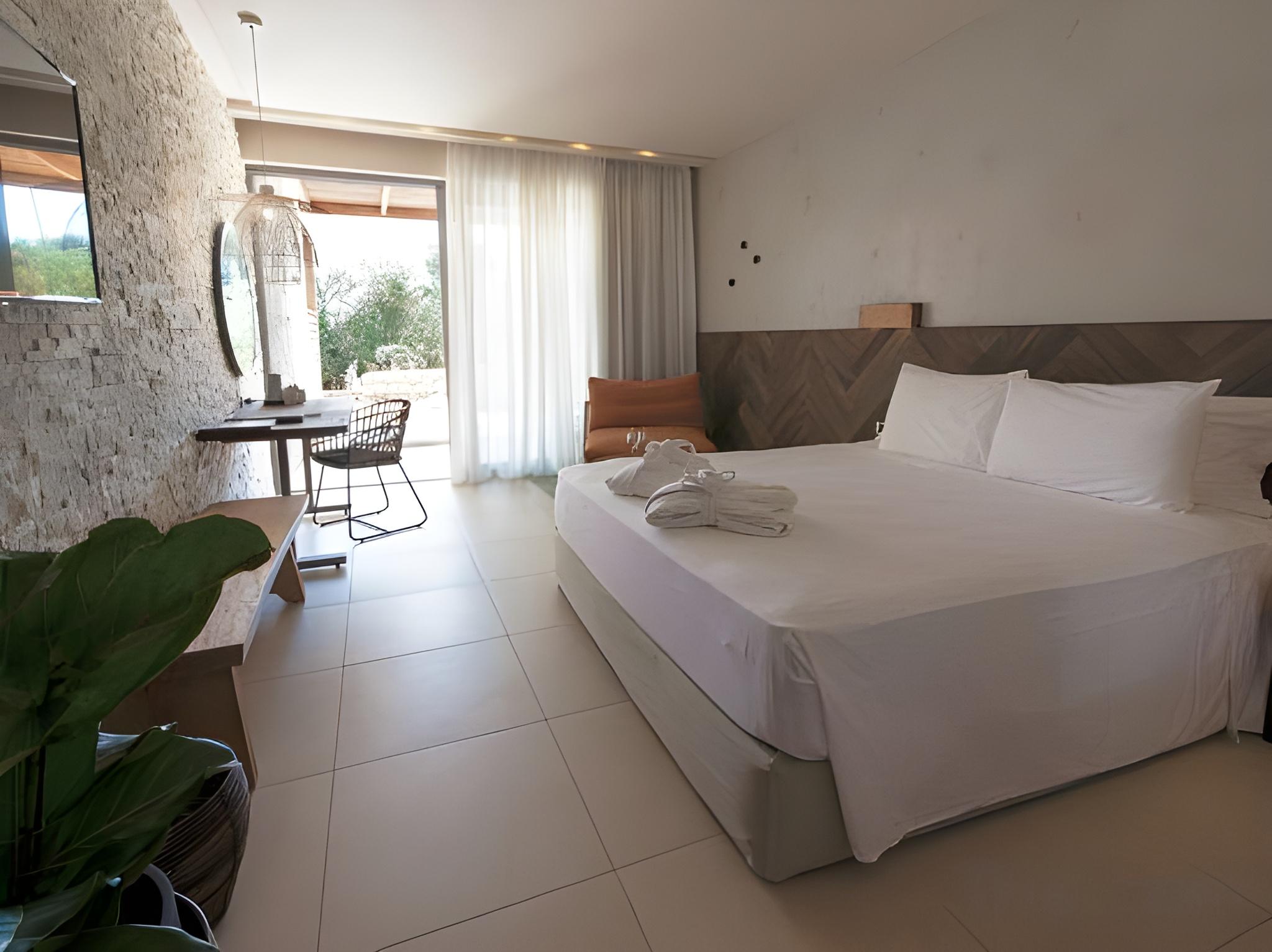 Mini, Bungalow, Double Bed, Side Sea View, Outdoor Jetted Pool