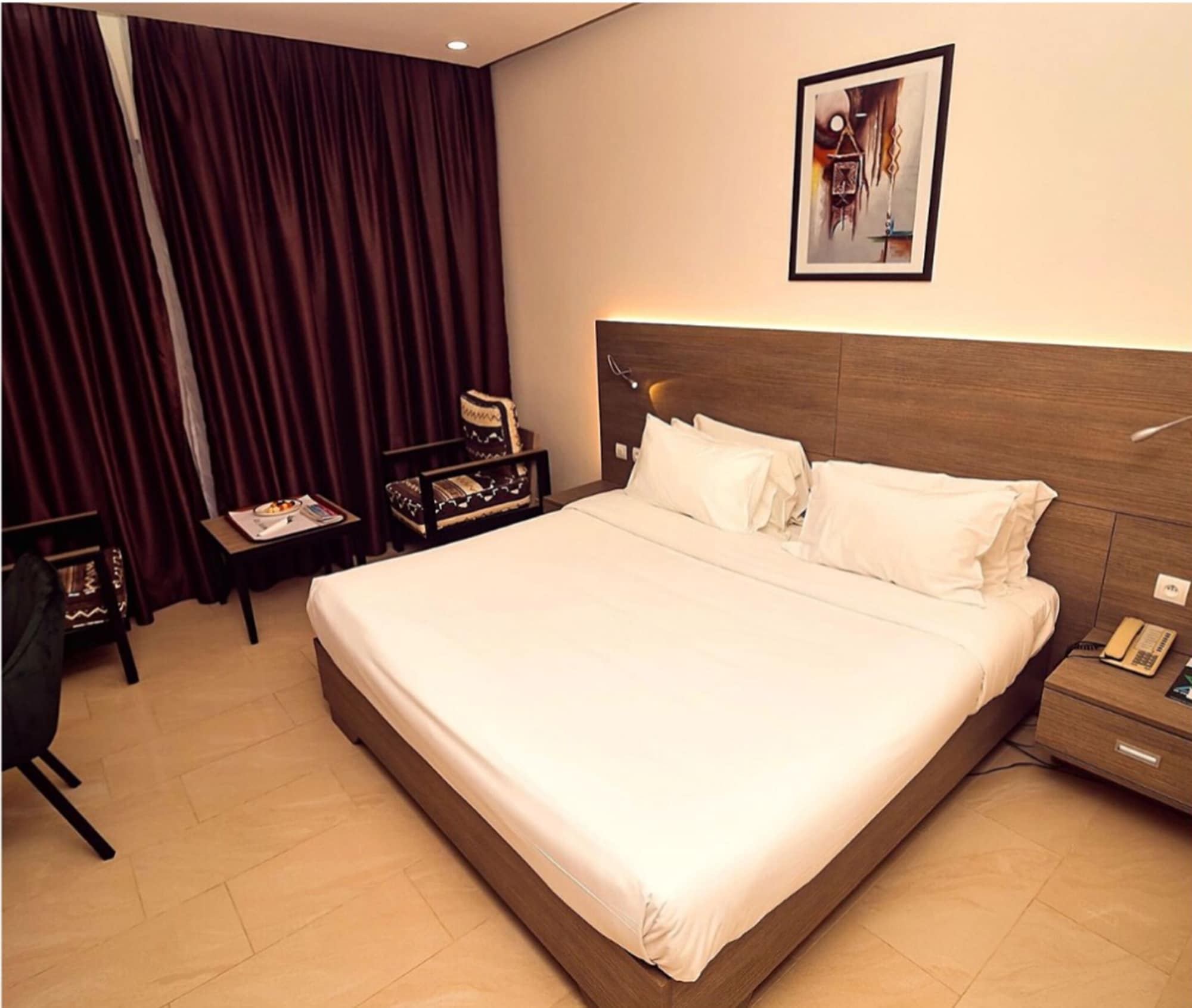 Renovated, Queen Bed, Sea View