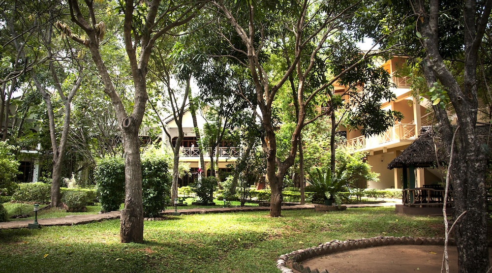 Pelwehera Village Resort 35/50
