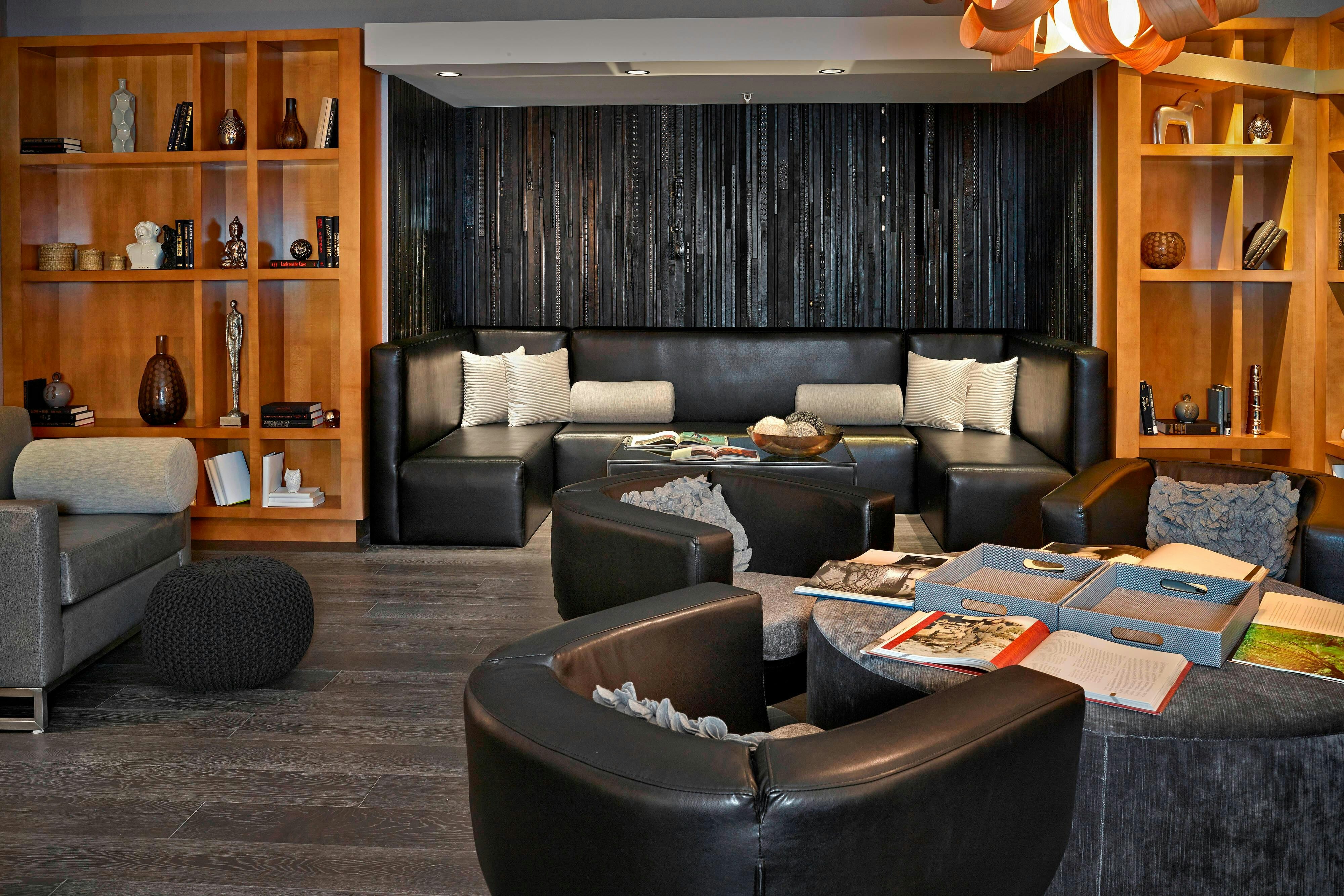 RENAISSANCE EDMONTON AIRPORT HOTEL 23/44