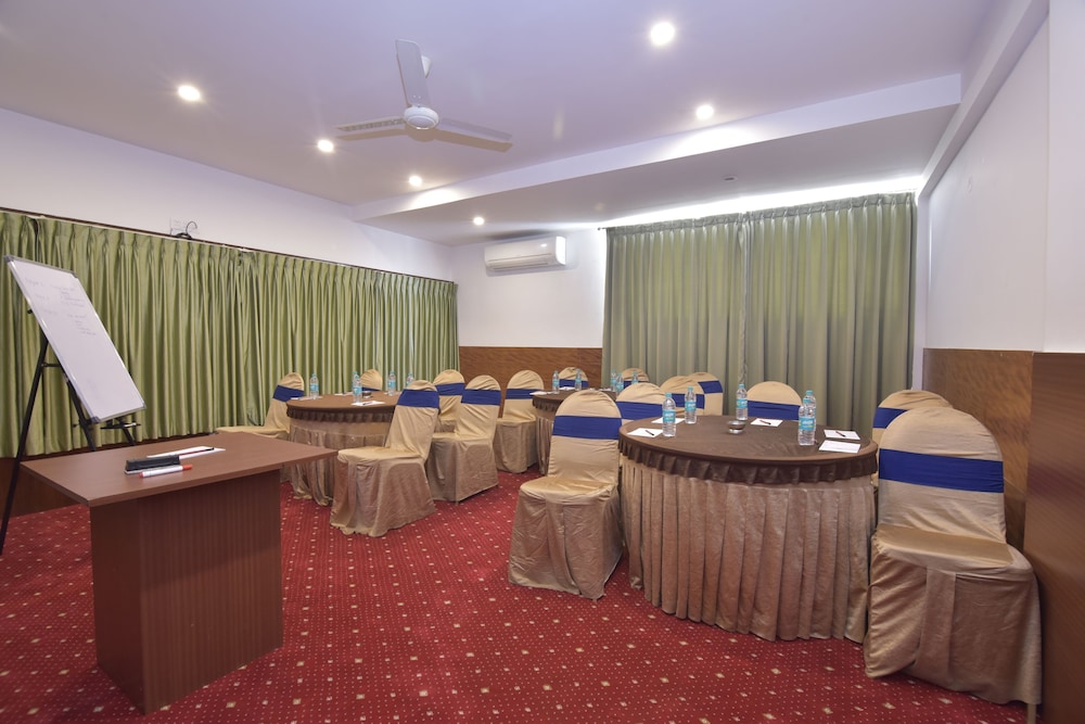 I V Sanctum Hotel 39/49