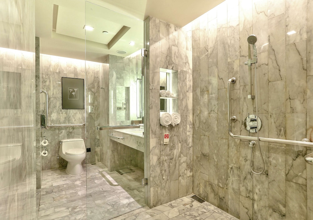 DoubleTree by Hilton Hotel Sukhumvit Bangkok 20/79